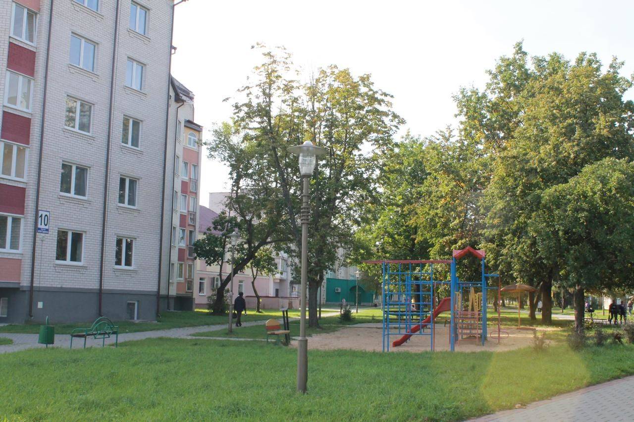 Памятник гедимину в лиде. Город лида фото. Памятник гелемину в витебске. Памятник гедимину в лиде. Бульвар гедимина лида.